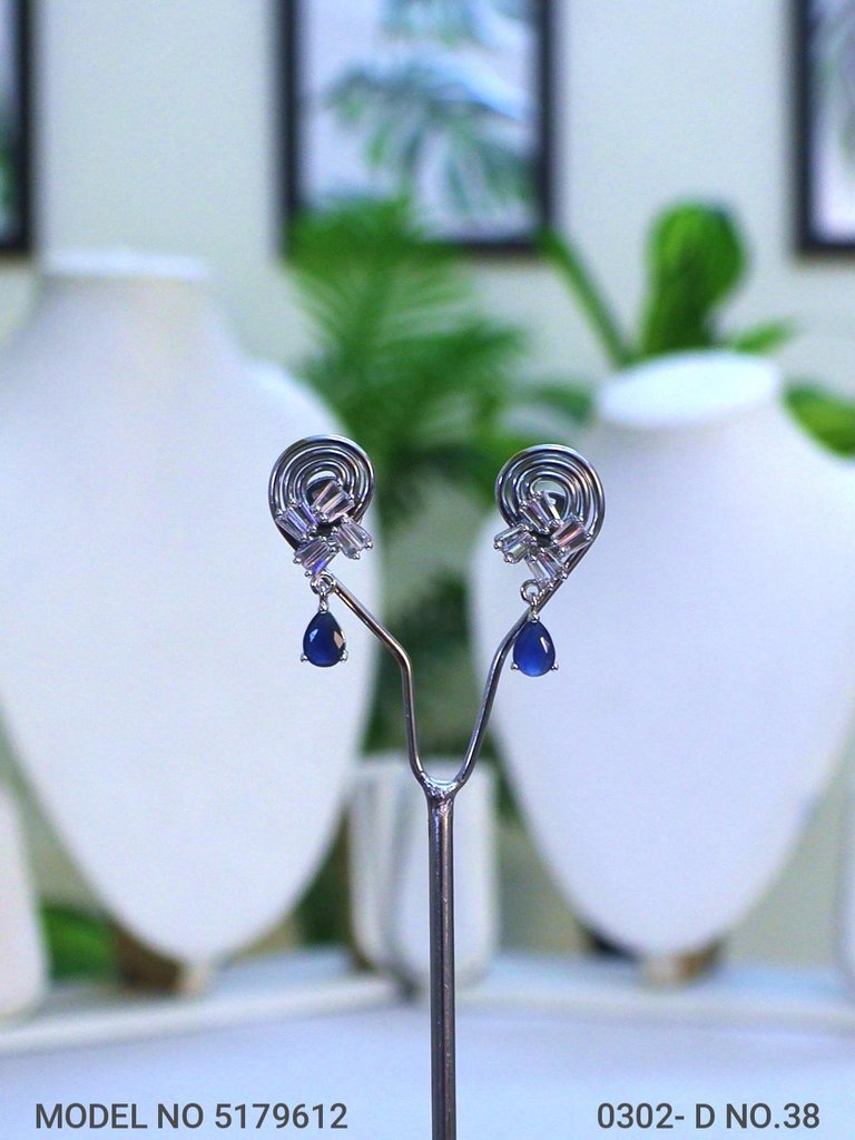 Crystal CZ Studs | Gift for your Wife - Amaara World