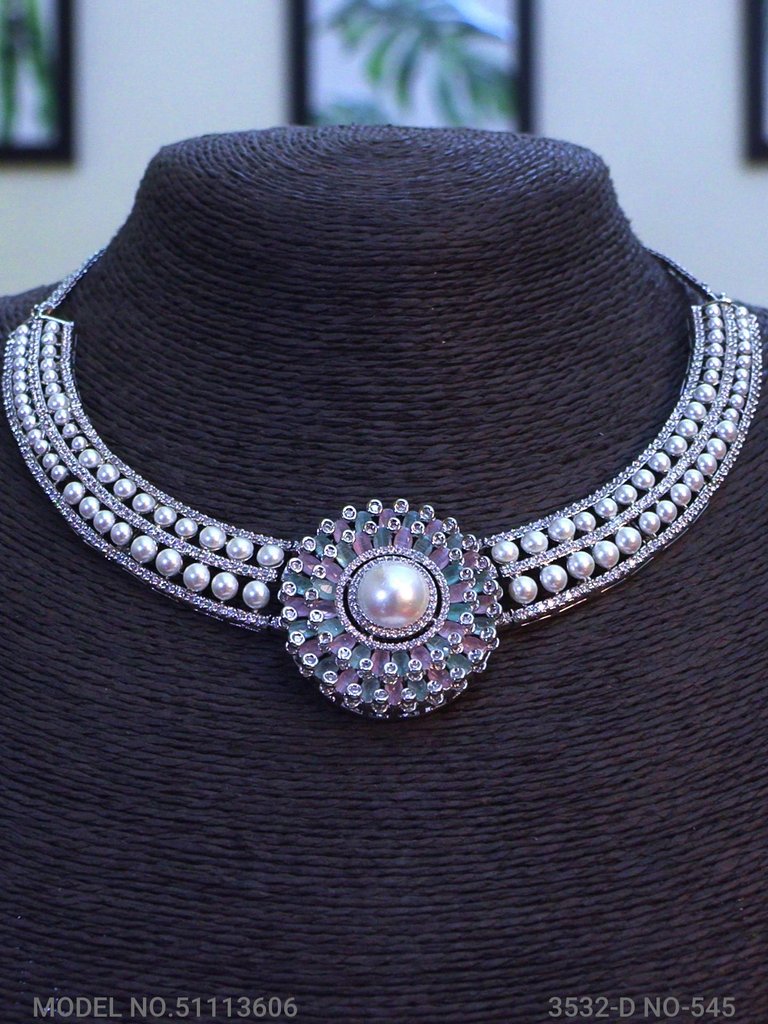 Classical Yet Trendy | Jewelry Set - View A