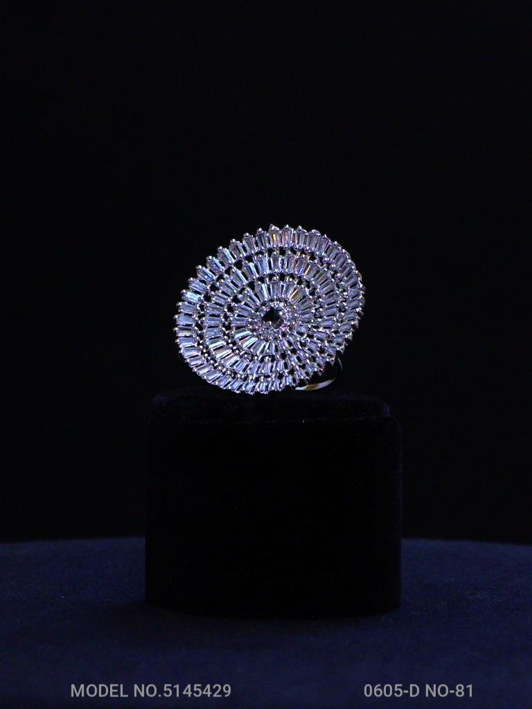 Glam Loop Ring - Amaara World