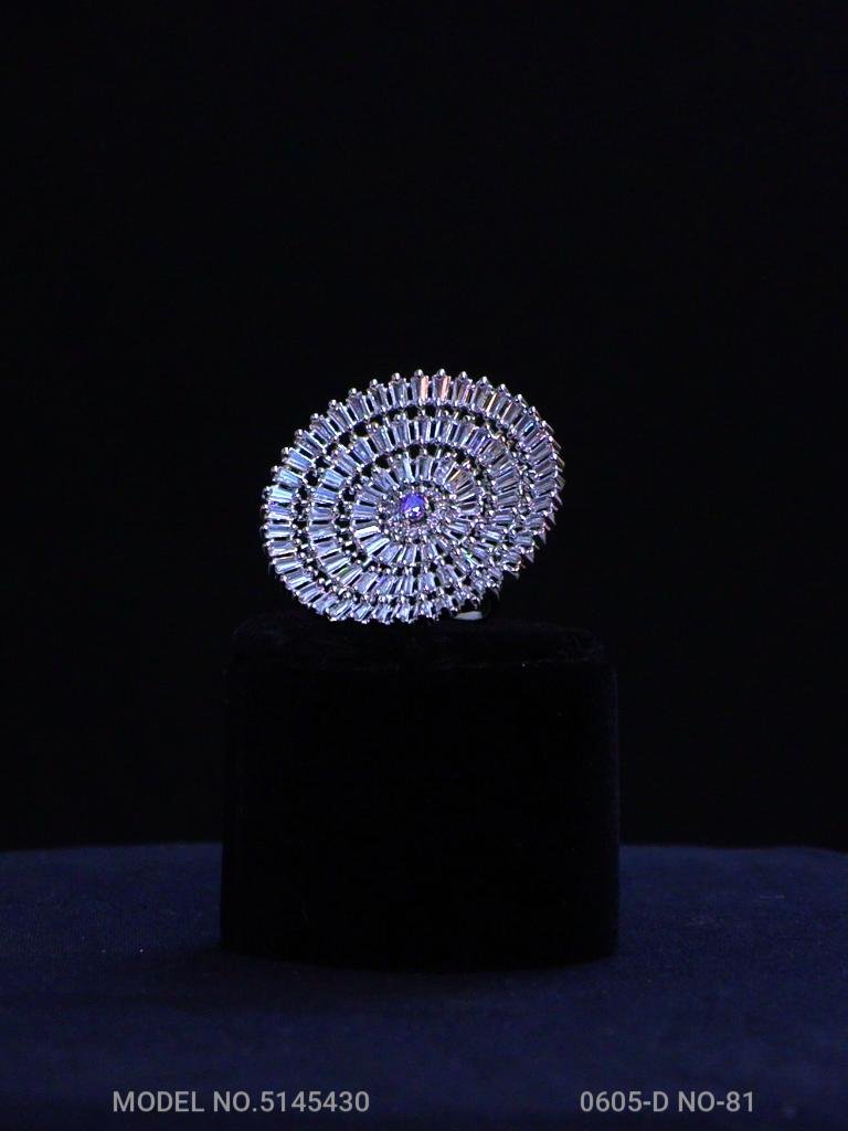Spark Trend Ring - Amaara World