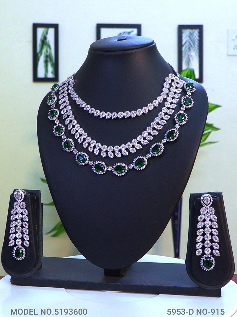 Original Zircon Necklace Set - View A