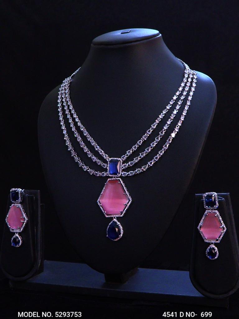 Wholesale Traditional Necklace Set - View A