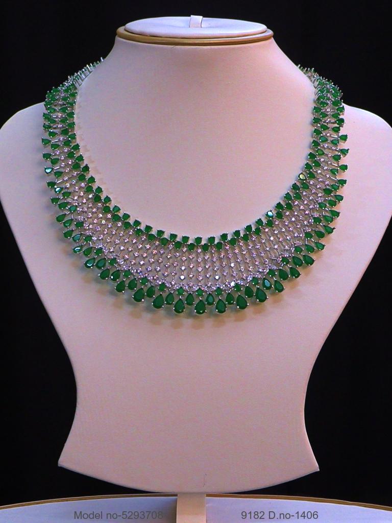 Necklace Designed by Passionate Craftsmen ! - View B