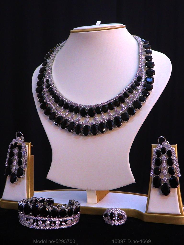 Original Zircon Necklace Set - Amaara World