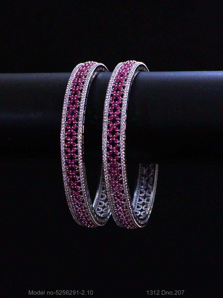 International Glow CZ - Amaara World USA - SKU 5256291