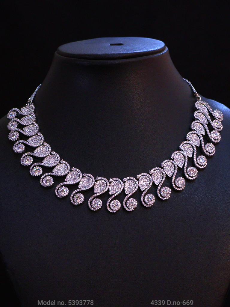 Ideal Gift for Traditional Ladies - View B
