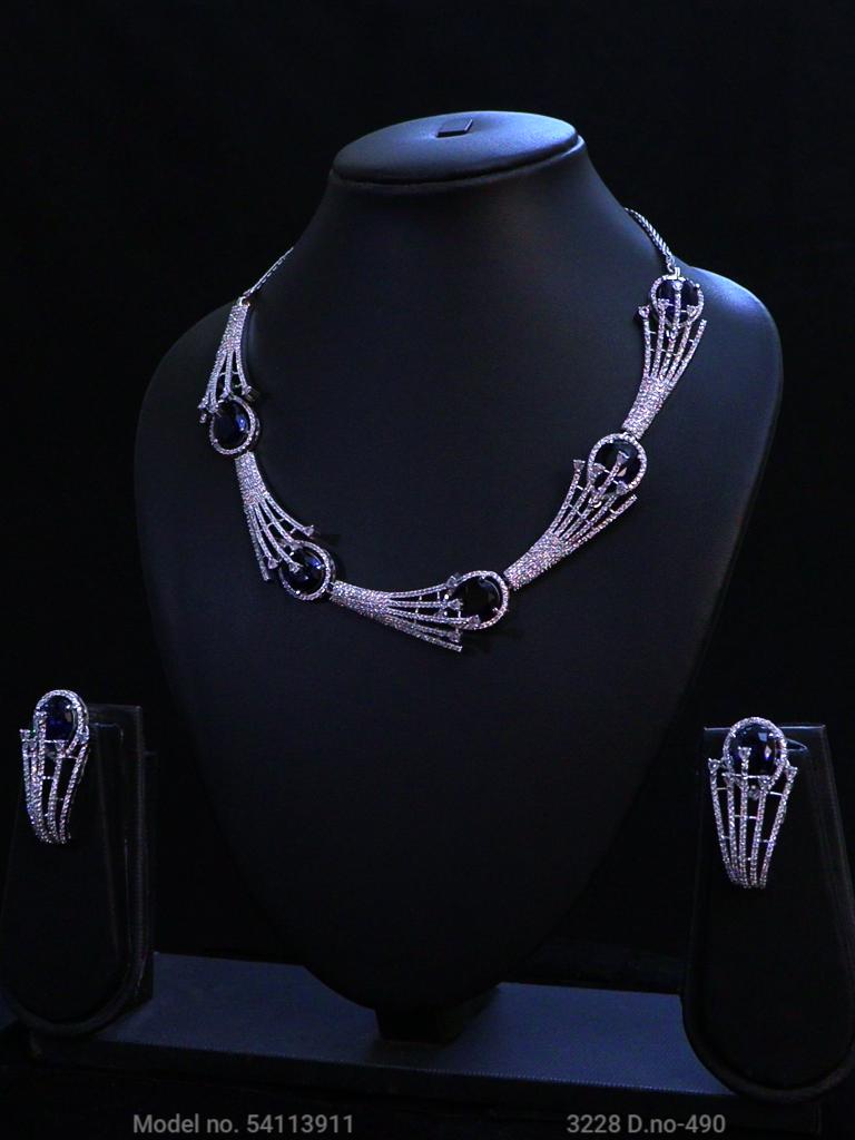 Eye catchy Necklace set - Amaara World
