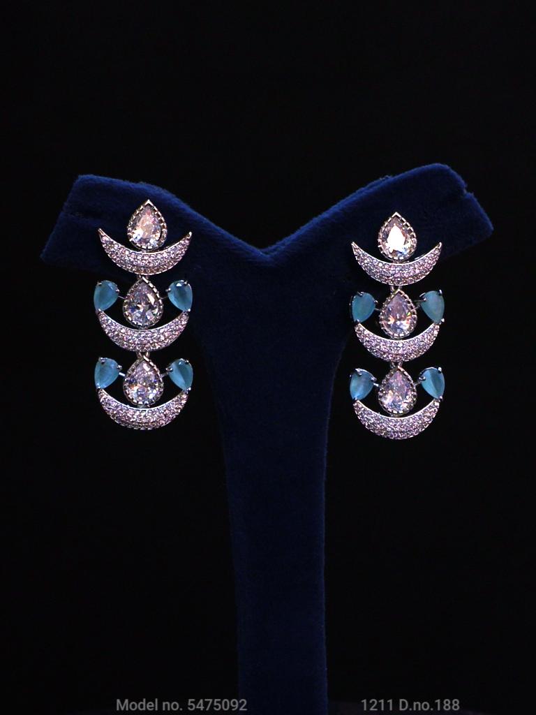 Gorgeous Earrings for Parties