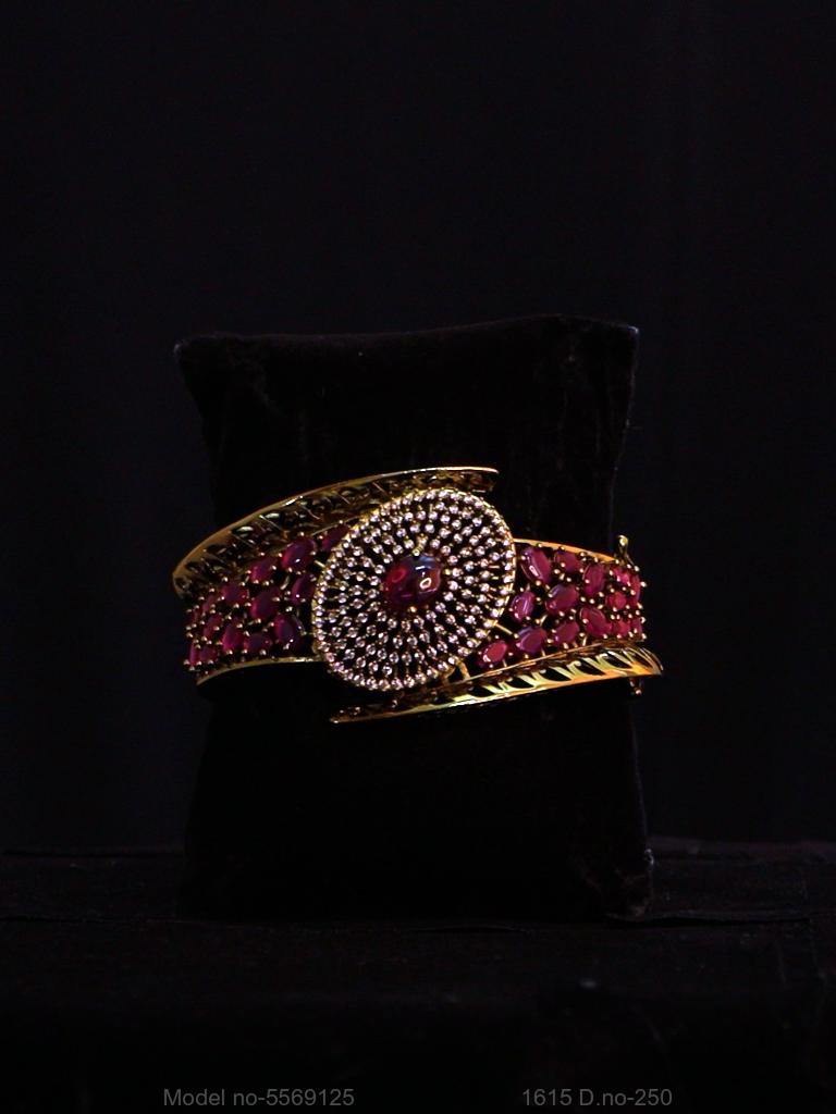 Regal Touch CZ - Amaara World
