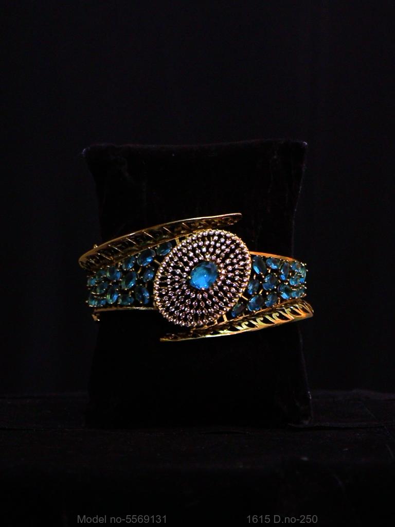 Starlight CZ Bracelet - Amaara World