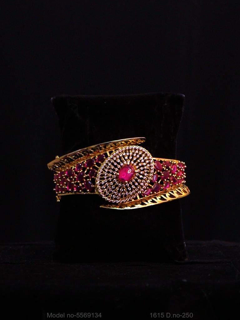 Dulhan Shine Bracelet - Amaara World