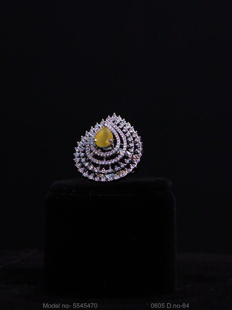 Silent Shine Ring - Amaara World