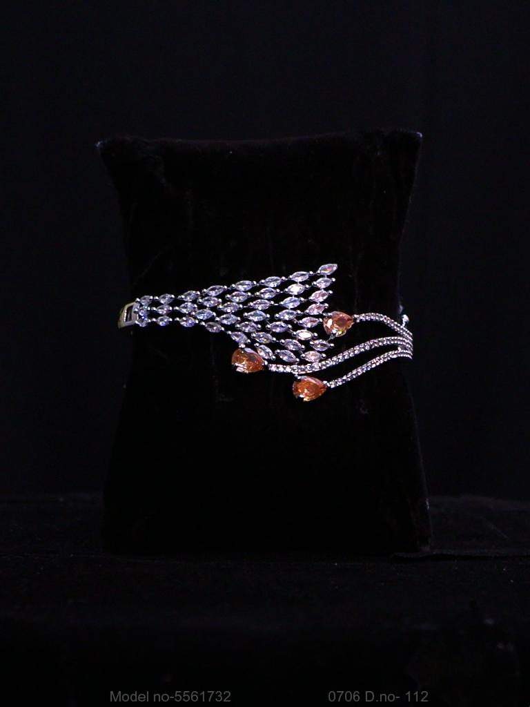 Crystal Aura Bracelet - Amaara World