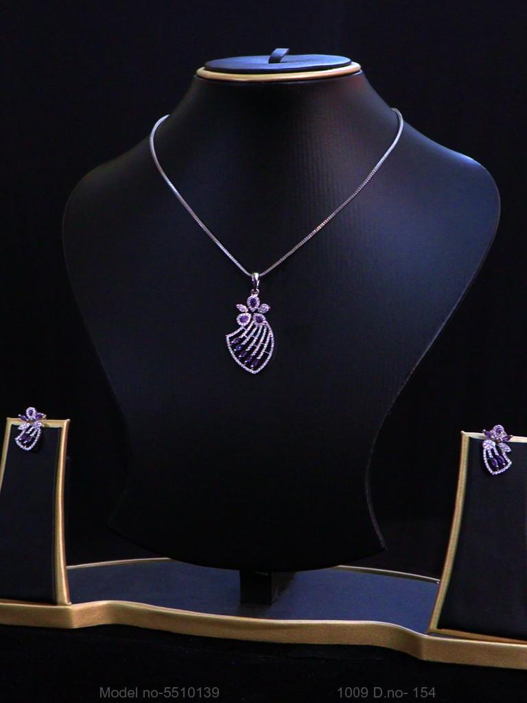 Classic Pendant | AD Jewellery | Handcrafted - Amaara World