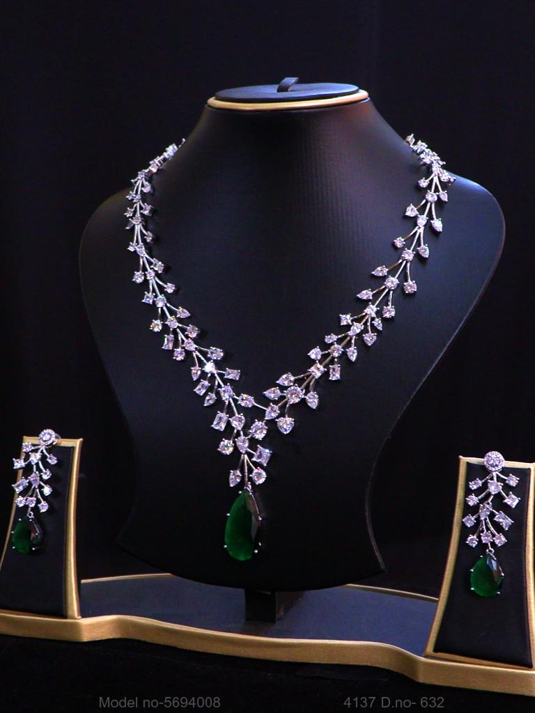 When Glamour meets Art ! - View A