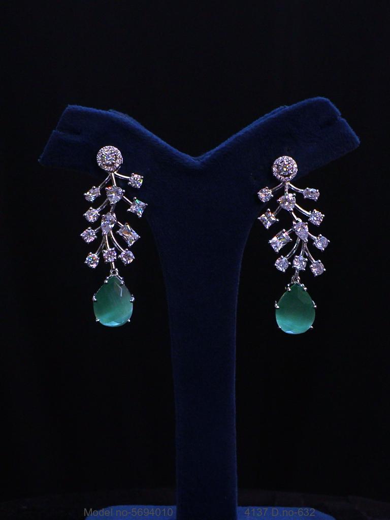 Original Zircon Necklace Set - View B