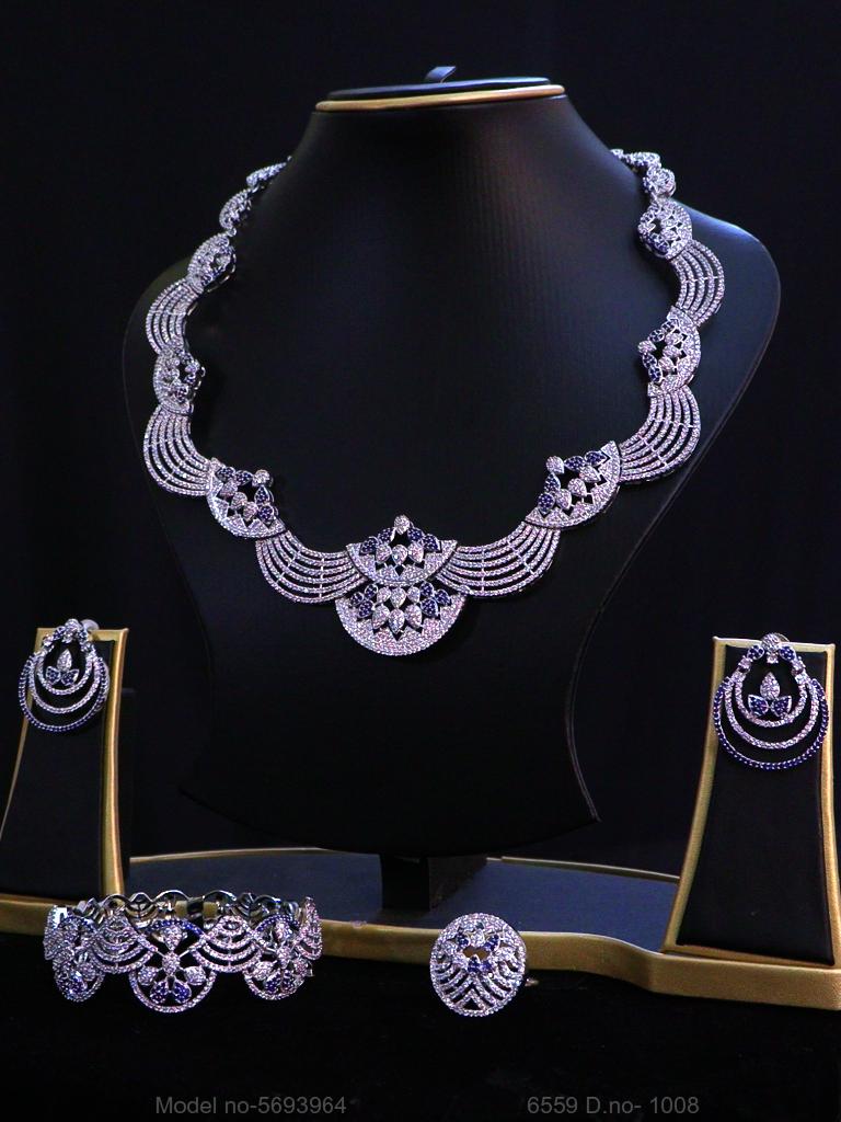 Bridesmaid Necklace Set for Traditional Weddings - Amaara World