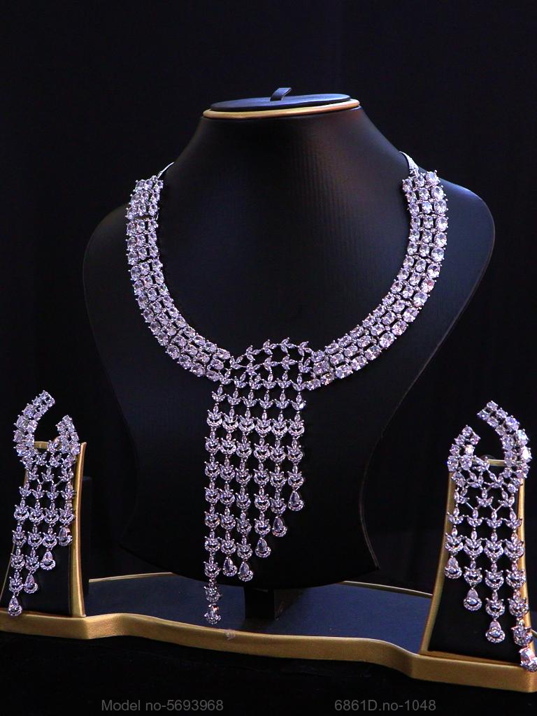 Traditional American Diamond Set - View A
