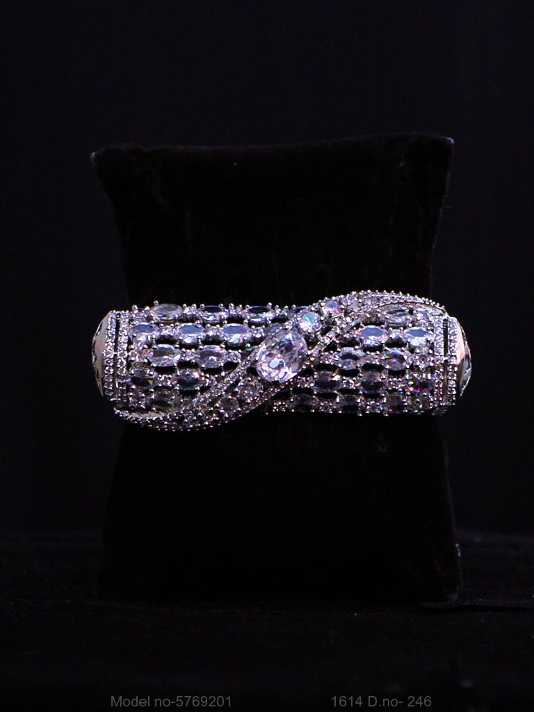 Lite Shine CZ - Amaara World