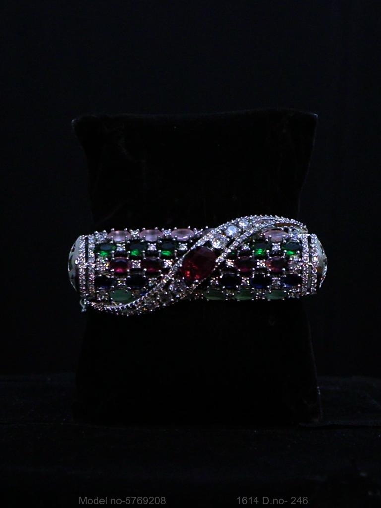 Diamond Glow CZ Bracelet - Amaara World
