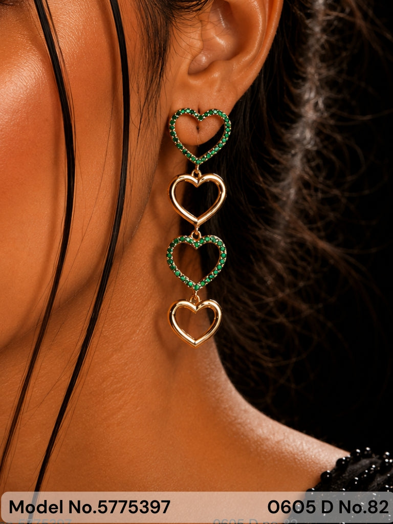 Latest Trendy Earring Design - Amaara World