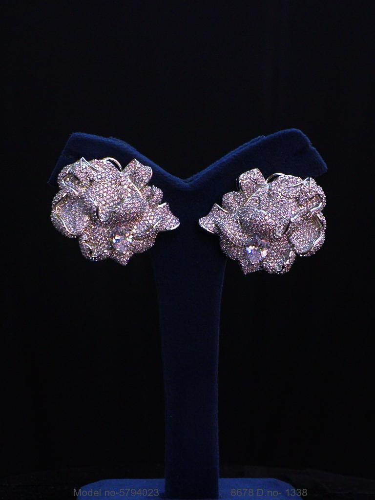 Traditional yet Trendy Design | Ideal for your Parties ! - View B
