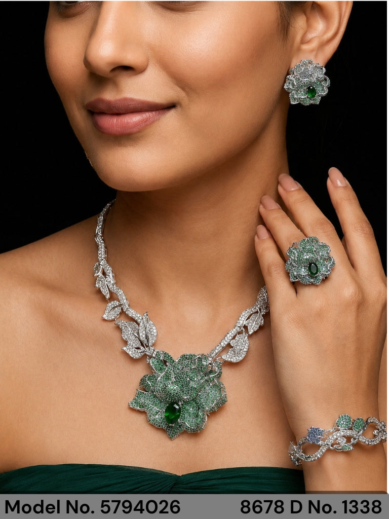 Tradition and Trend goes to a Party - Amaara World