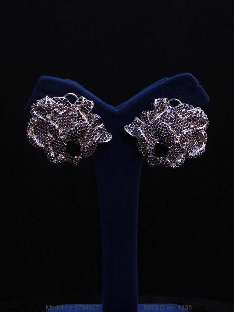 Artificial Diamond Cz Jewelry Set - View 3 - Amaara World