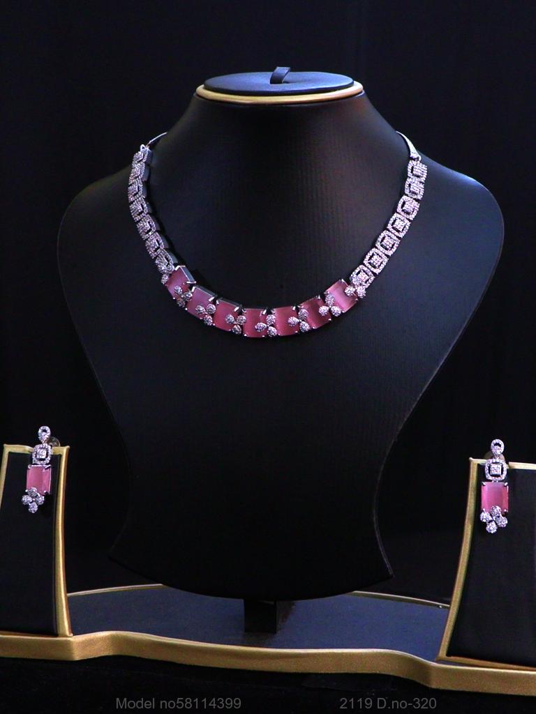 Partywear Classic Jewelry Set - Amaara World