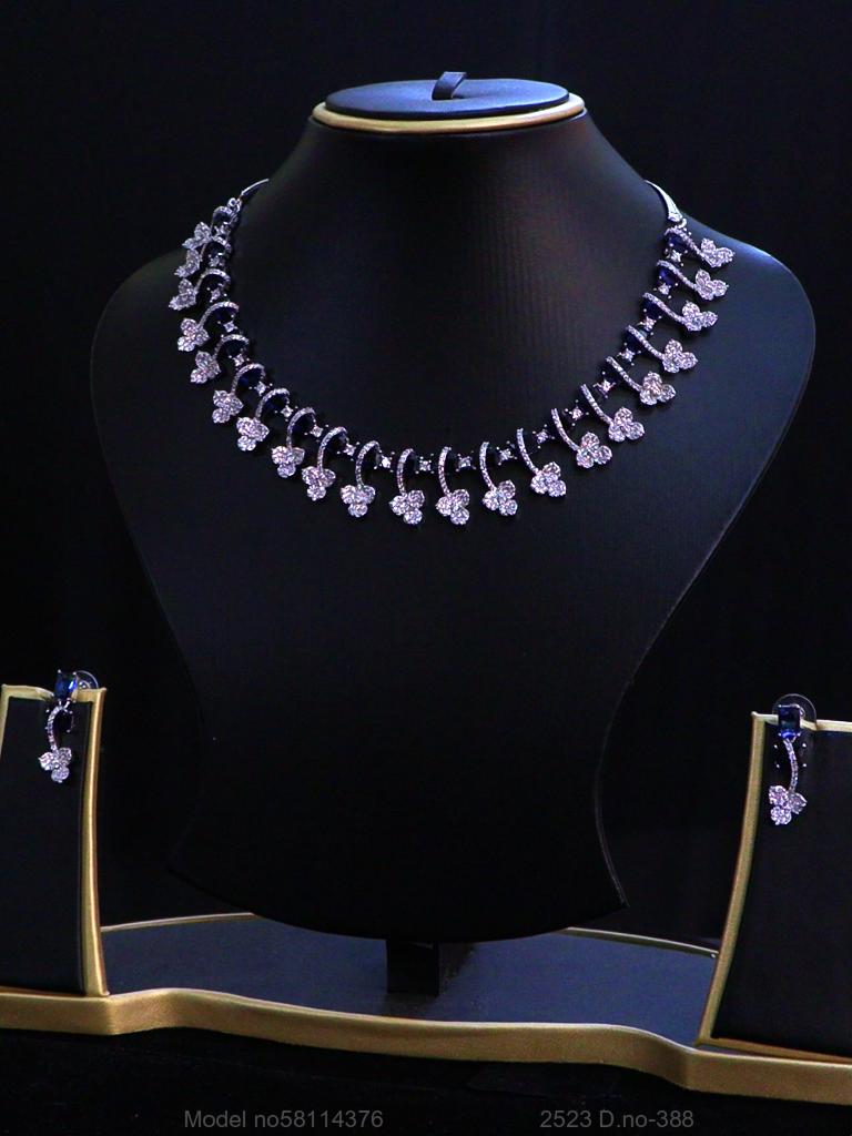 Handcrafted in India | Jewelry Set - Amaara World