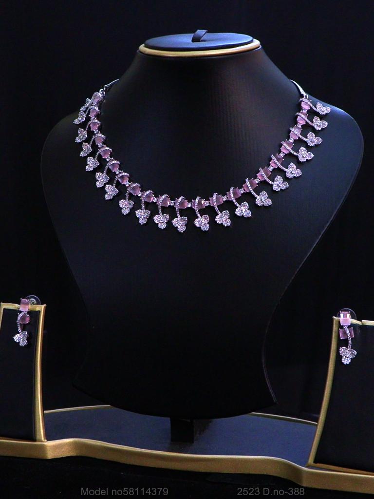 A necklace Set for all Occasions ! - Amaara World