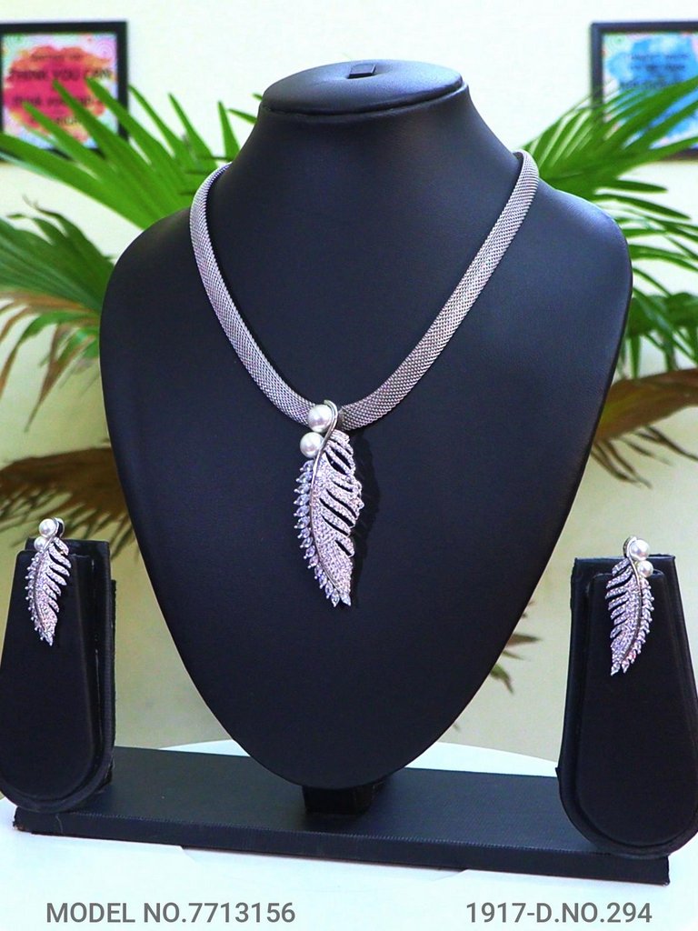 Award winning design | Partywear - Style 1 - Amaara World