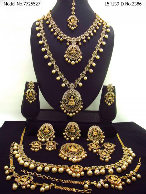 Traditional Necklaces - Amaara World