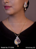 Traditional Pendant in Trend - Amaara World