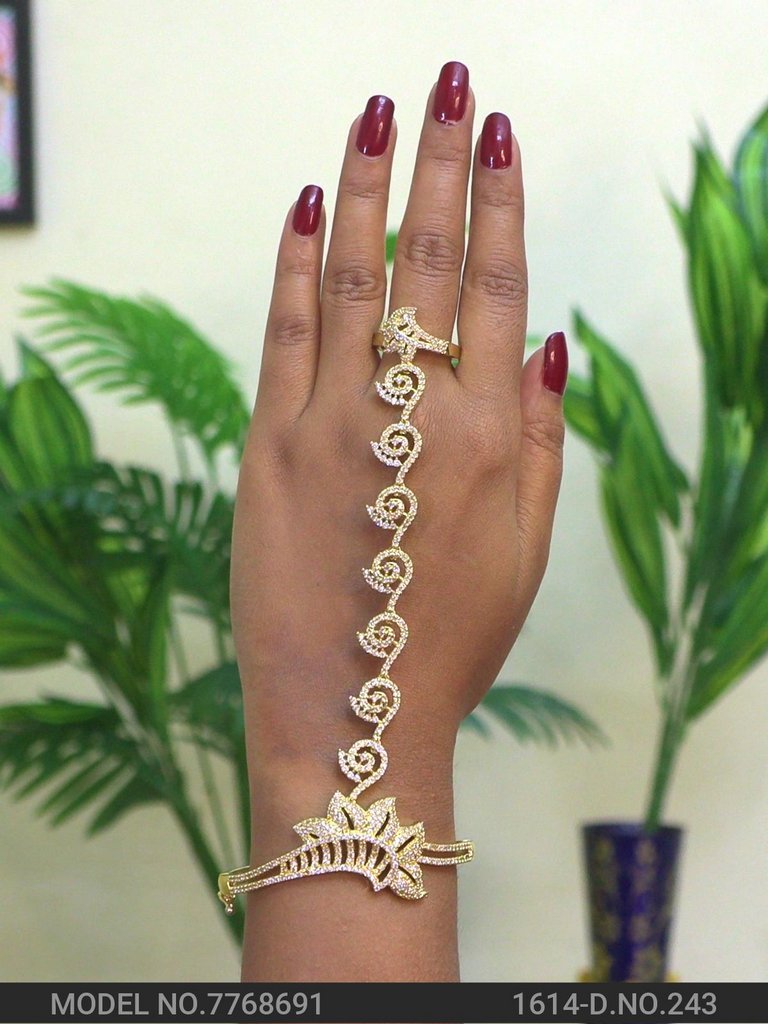 Soft Spark Bracelet - Style 3 - Amaara World