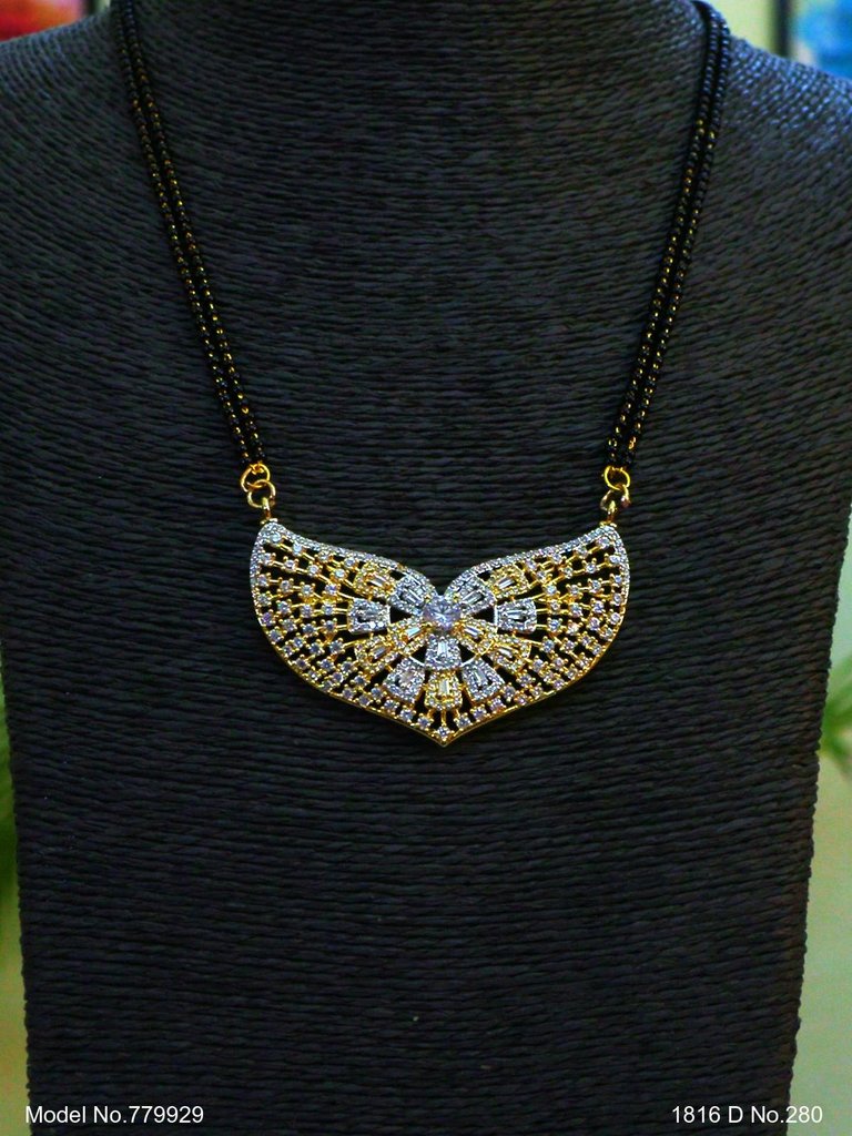 Zirconia Fine Fashion Pendant Set - Style 2 - Amaara World