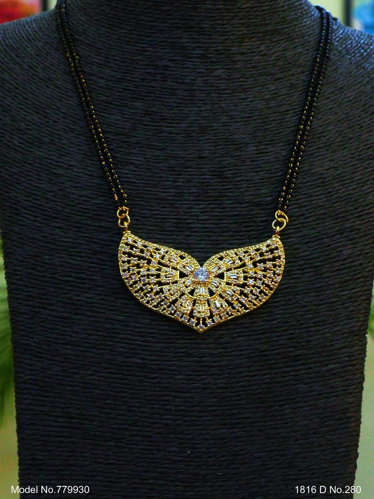 Zirconia Fine Fashion Pendant Set - Style 3 - Amaara World