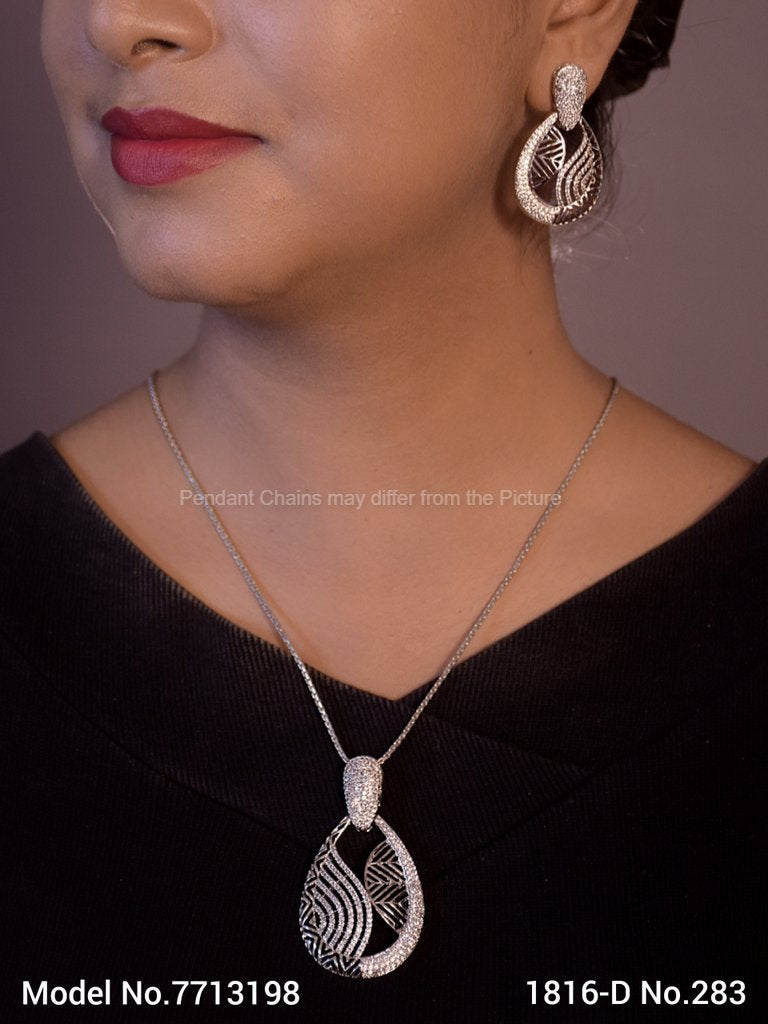 Classic Pattern | Fine Fashion Jewelry - Style 1 - Amaara World