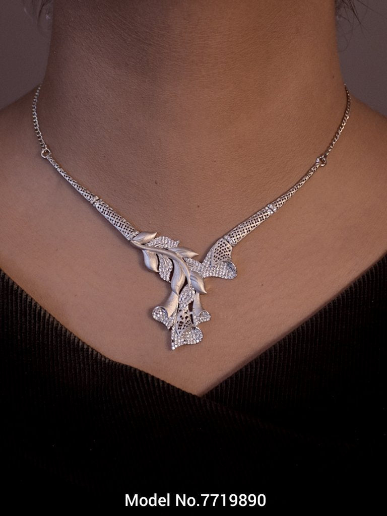 Western Necklace set - View 3 - Amaara World