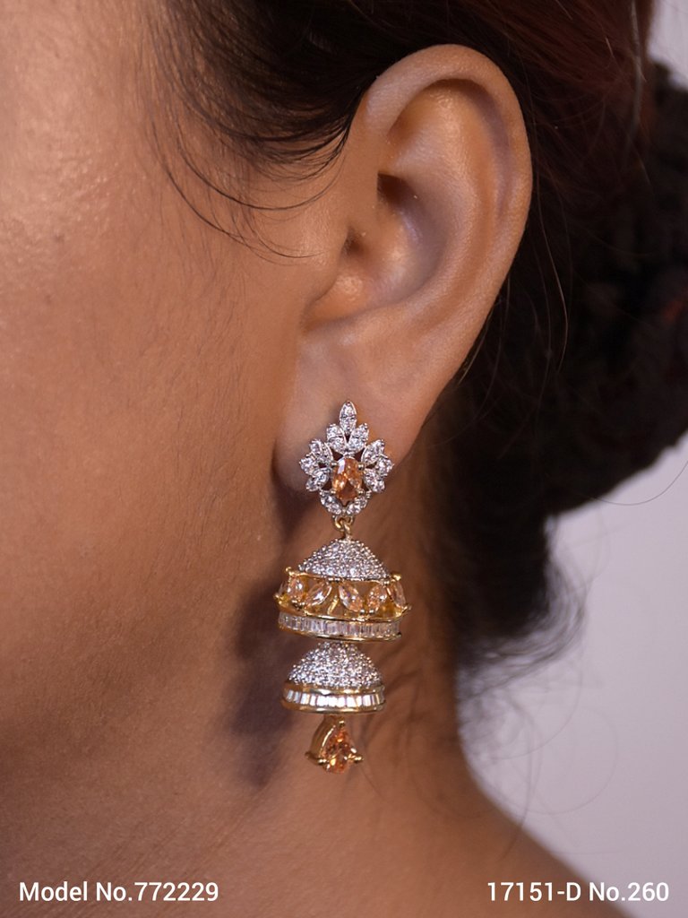 Gift a Earring to her - Amaara World