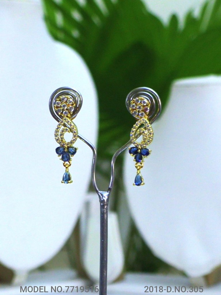 Classic Jewelry Set - View B