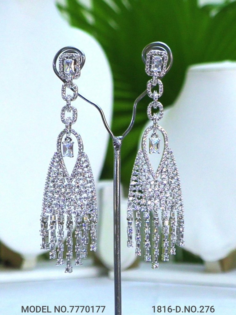 Earrings for Wedding Parties - Amaara World