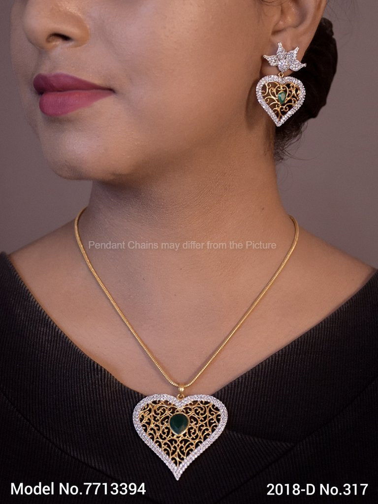 When Glamour meets Art ! - Amaara World USA - SKU 7713394