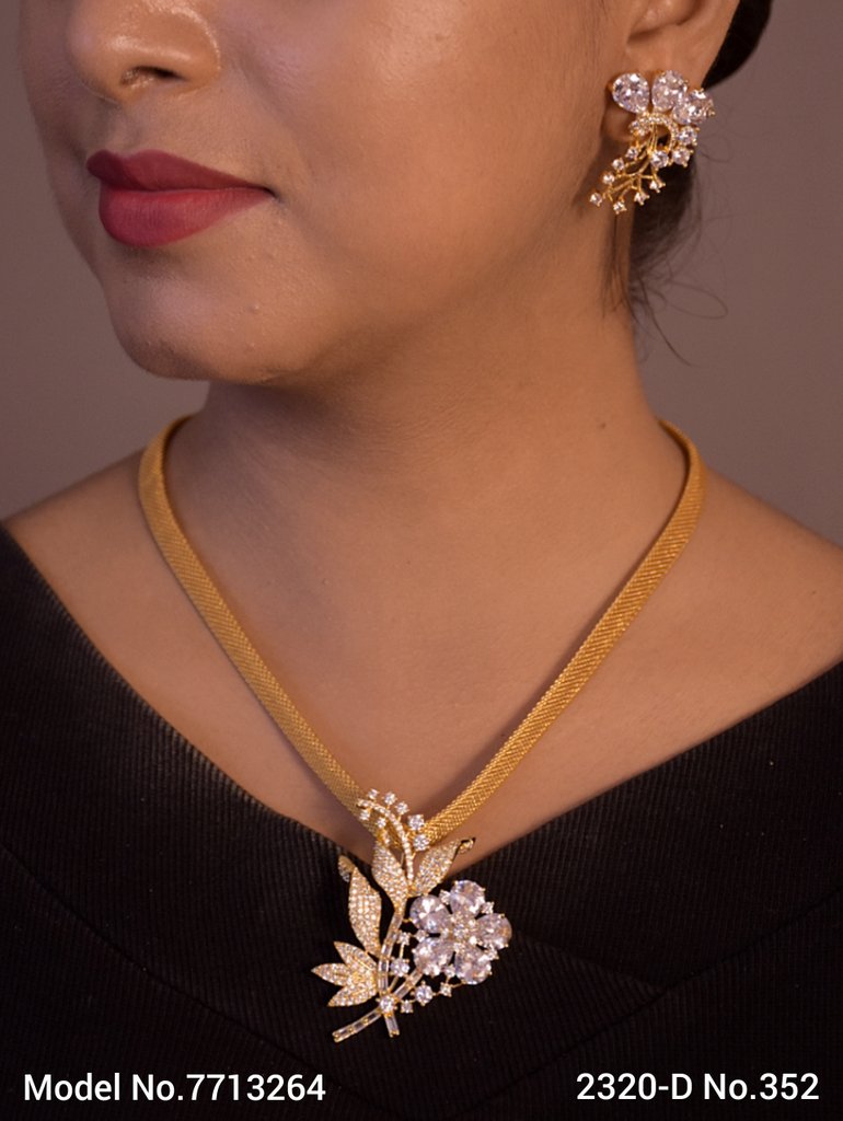 Look Awesome in every Occasion - Style 3 - Amaara World
