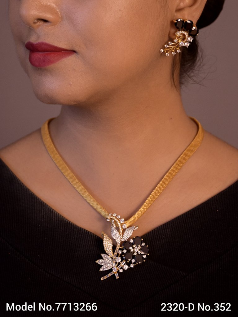 Look Awesome in every Occasion - Style 4 - Amaara World