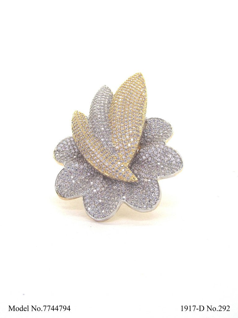 Radiant Queen Ring - View A