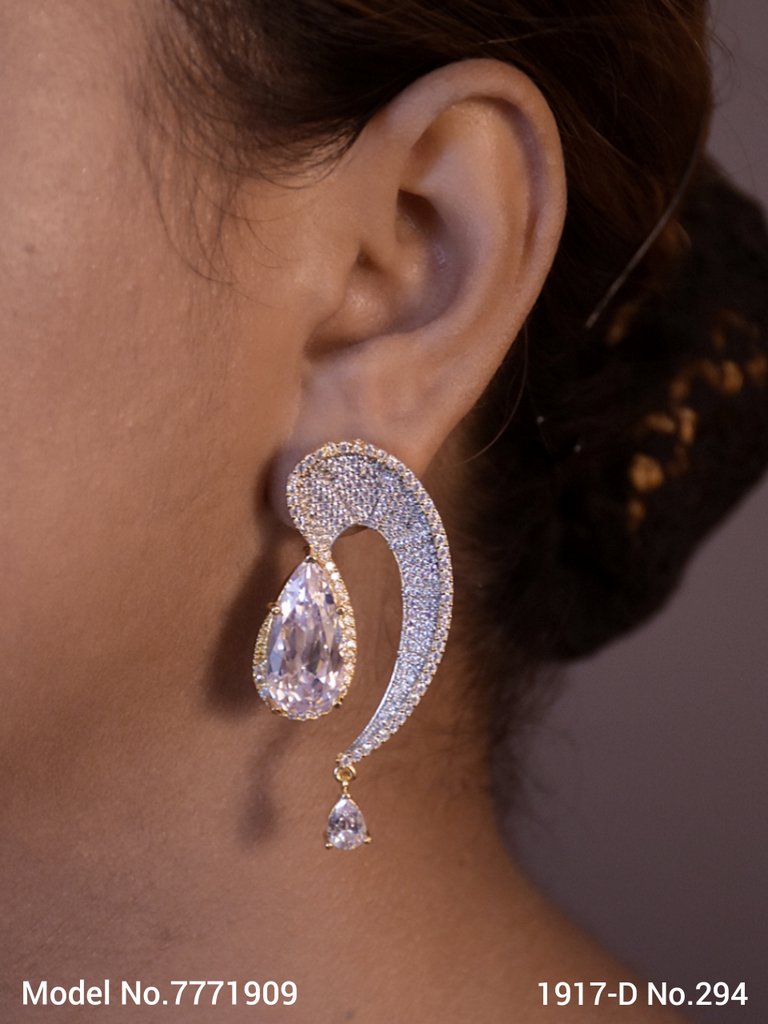 Latest Trendy Earring Design - View A