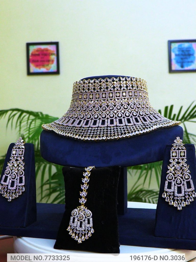 Artificial Lab Created Diamond Set - Amaara World