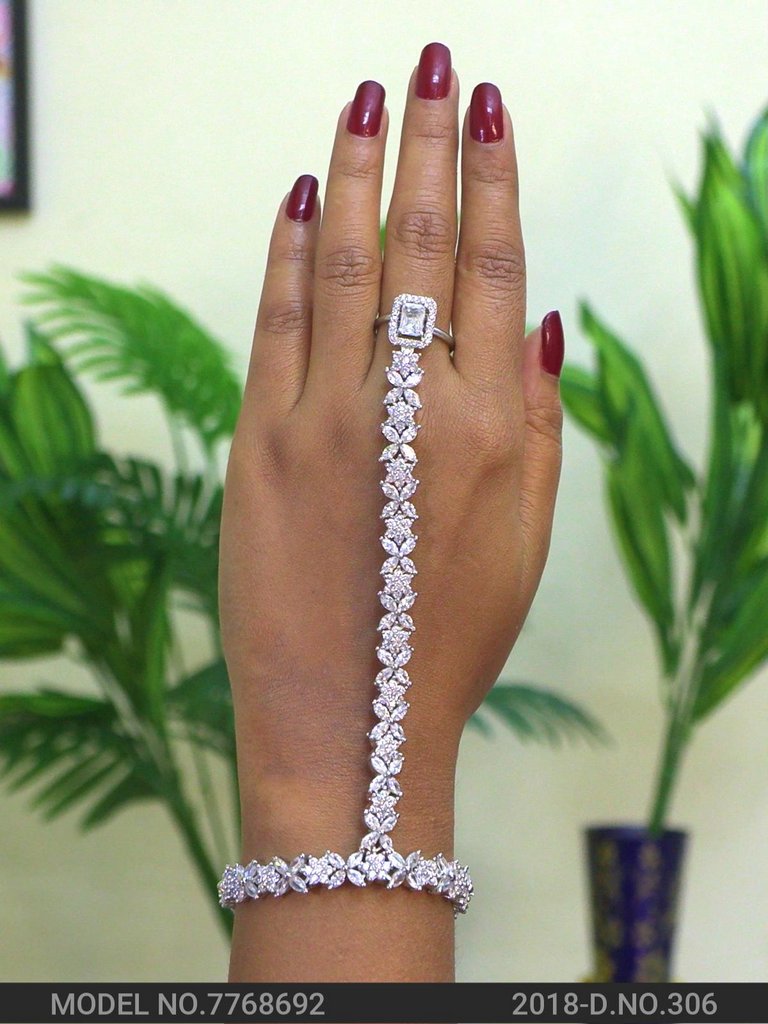Simple Spark Bracelet - Style 1 - Amaara World