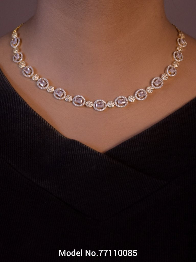 A Classic Cz Set for all Parties - View B